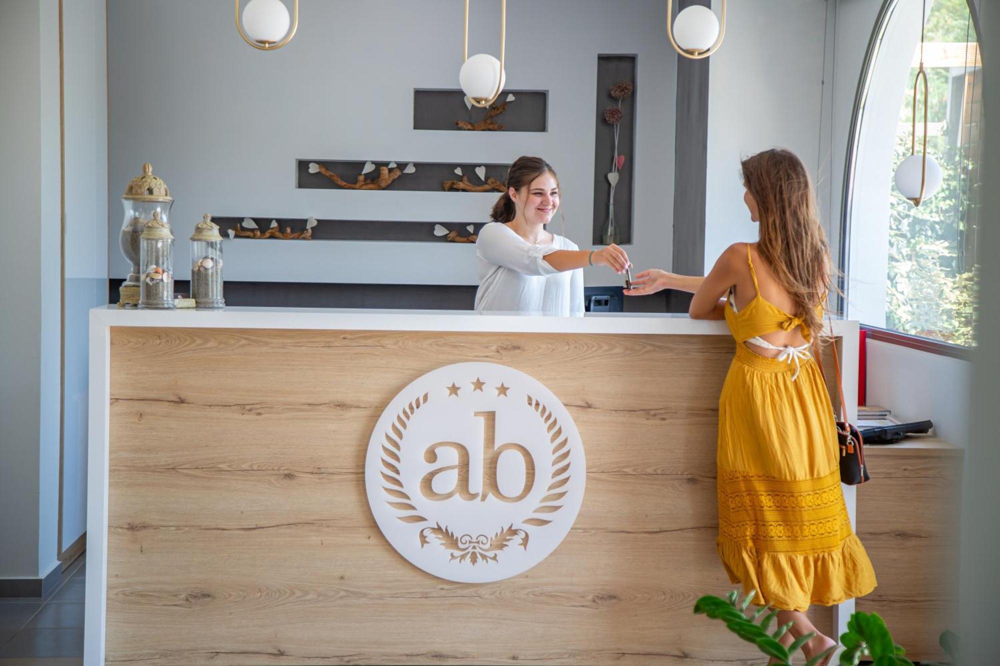 Alianthos Beach Hotel Plakias Extérieur photo